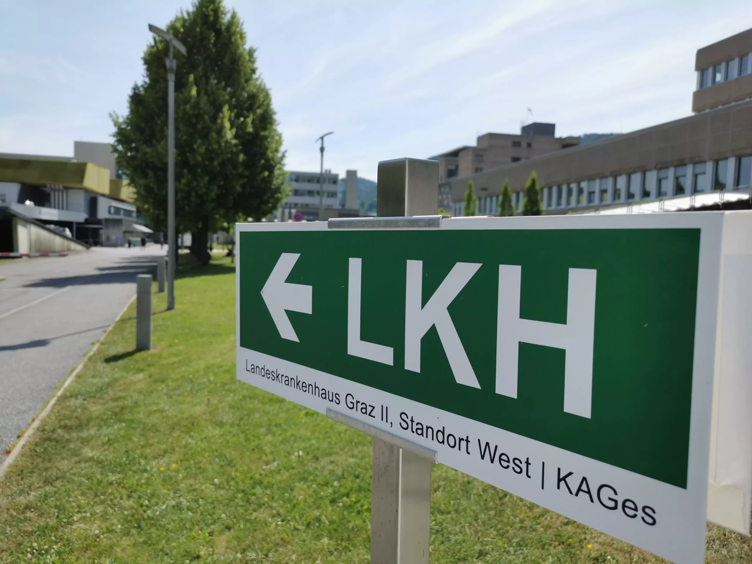 Symbolfoto zu einem Beitrag von 5min.at: Das LKH Graz II West in der Steiermark.
