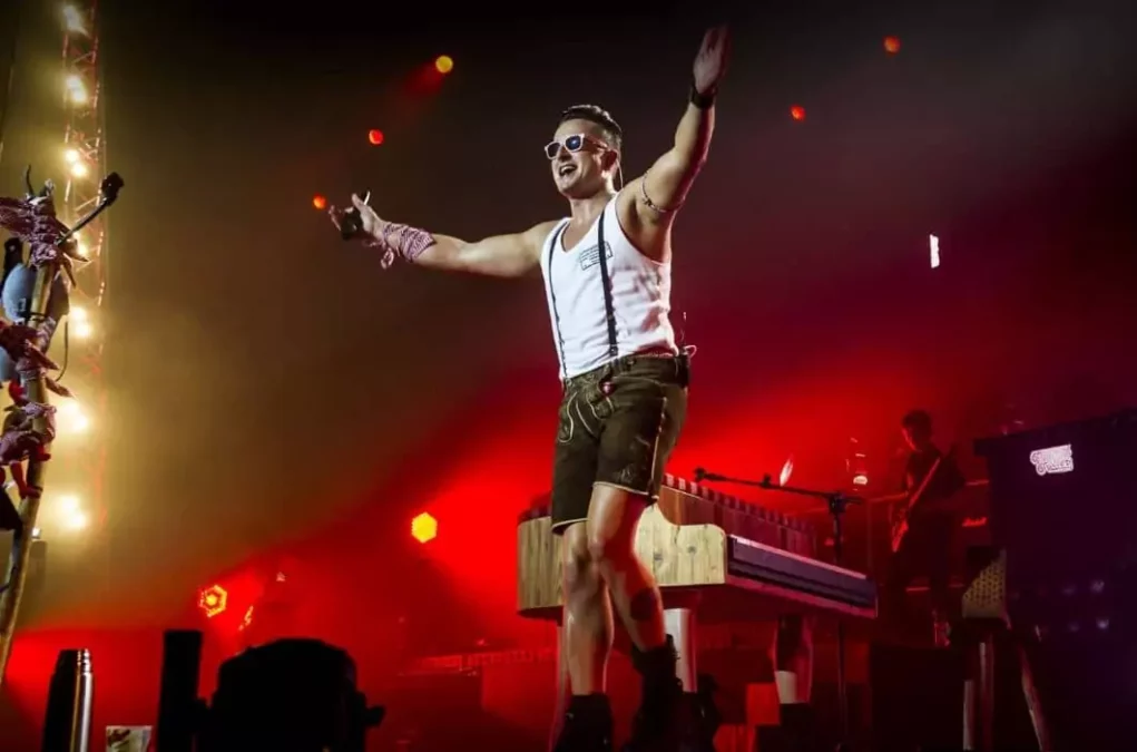 Symbolfoto zu einem Beitrag von 5min.at: Schlagerstar Andreas Gabalier bei einem Konzert