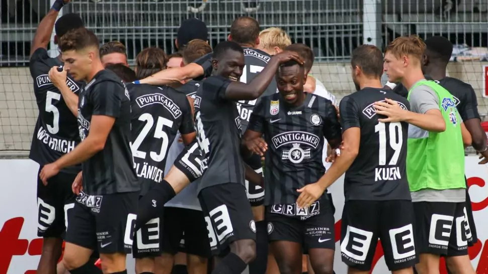 Symbolfoto zu einem Beitrag von 5min.at: Mehrere Spieler des SK Sturm Graz am Bild