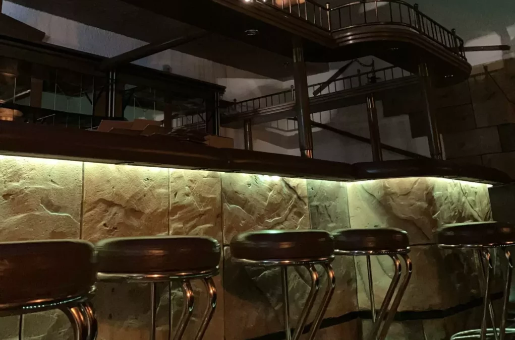 Foto auf 5min.at: Auf dem Foto ist die Bar "Tenne" in Bad Gleichenberg zu sehen.