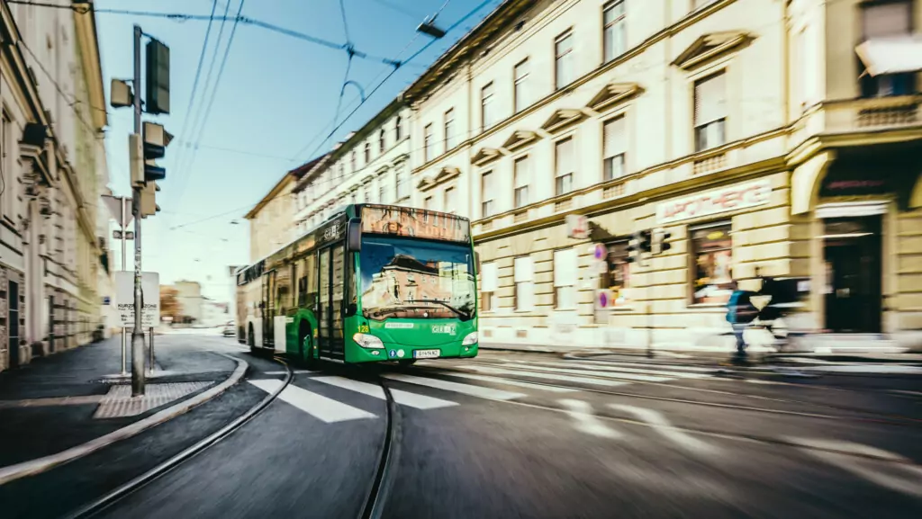Bild auf 5min.at zeigt einen Bus der Graz Linien.