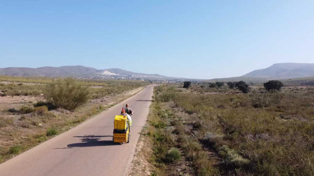 Zu Fu&szlig; durch Europa: &bdquo;M&uuml;tze&ldquo; marschierte bis nach Villach