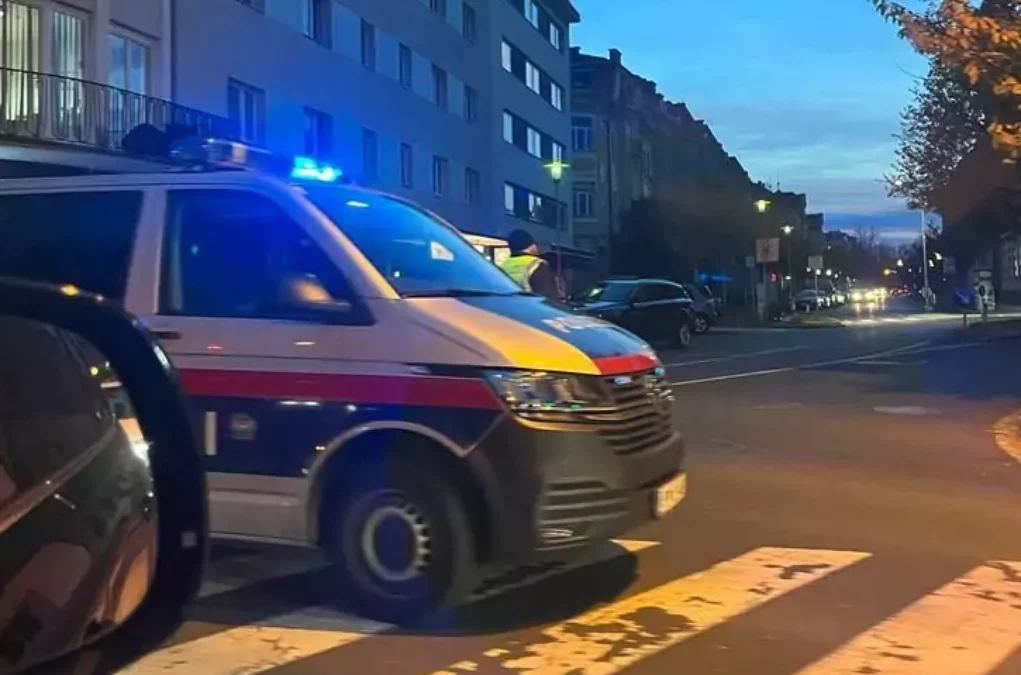 Vorfahrt genommen: Stadtwerke-Bus blockiert Kreuzung
