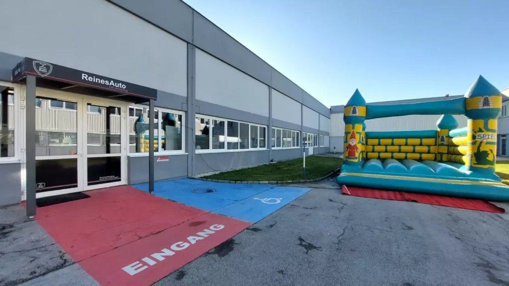 H&uuml;pfburg, Essen & Co: Heute Tag der offenen T&uuml;r bei Reines Auto