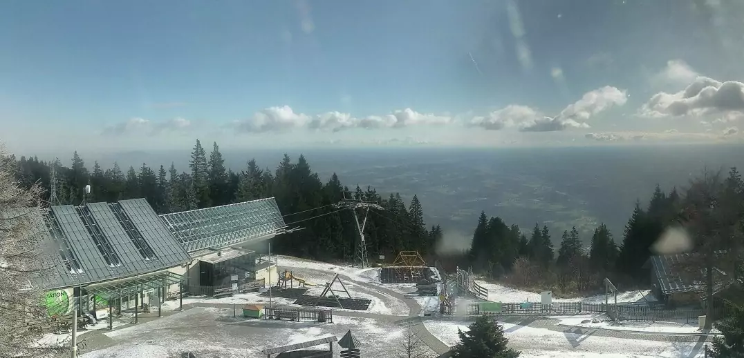 Bild auf 5min.at zeigt eine Webcam-Aufnahme vom Grazer Hausberg Schöckl.
