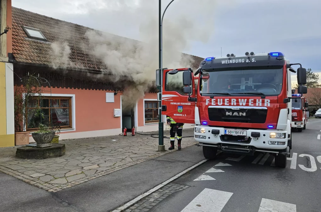 Bild auf 5min. zeigt einen Wohnungsbrand im steirischen Bezirk Leibnitz.