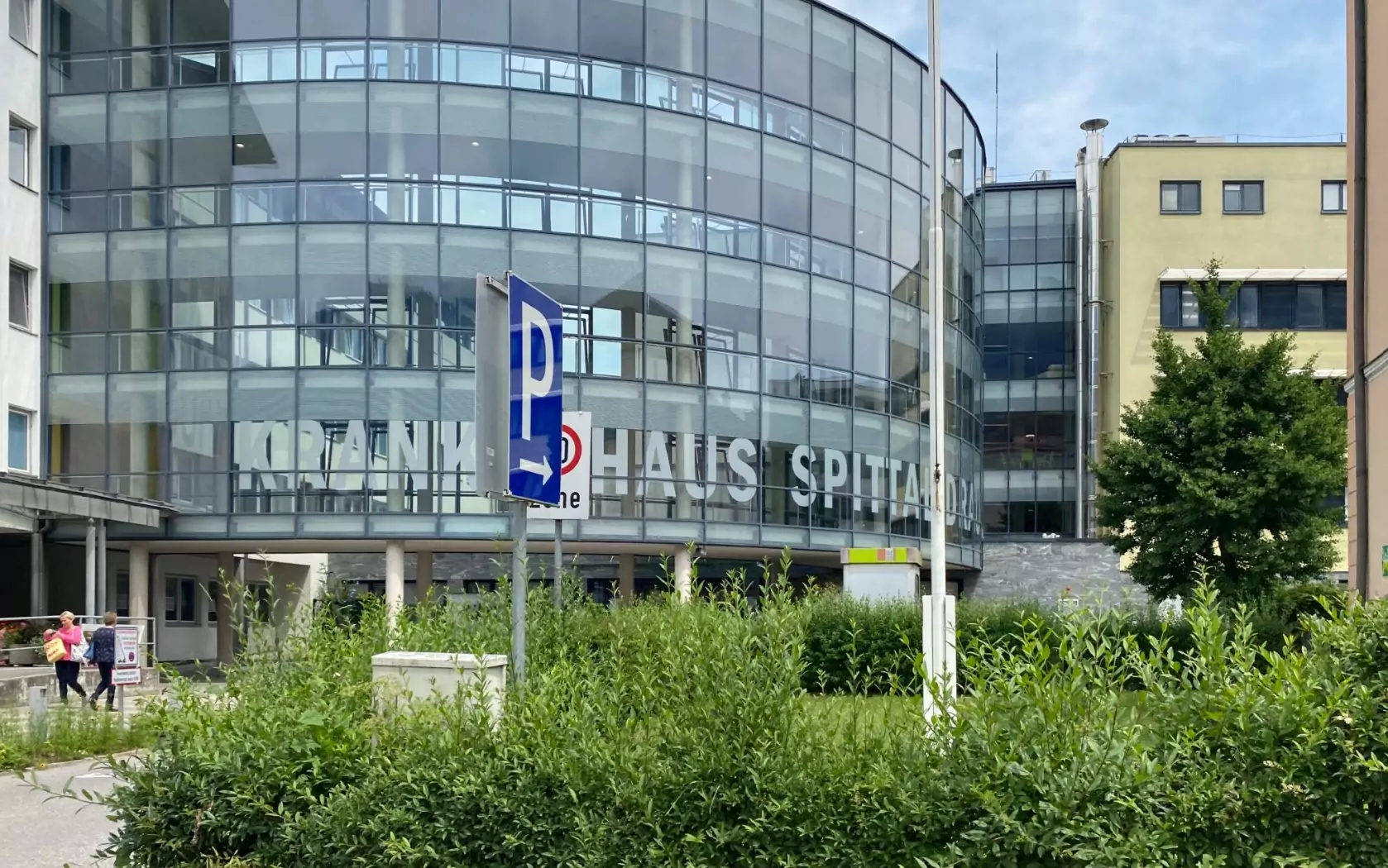 Ein Bild auf 5min.at zeigt das Krankenhaus in Spittal an der Drau.