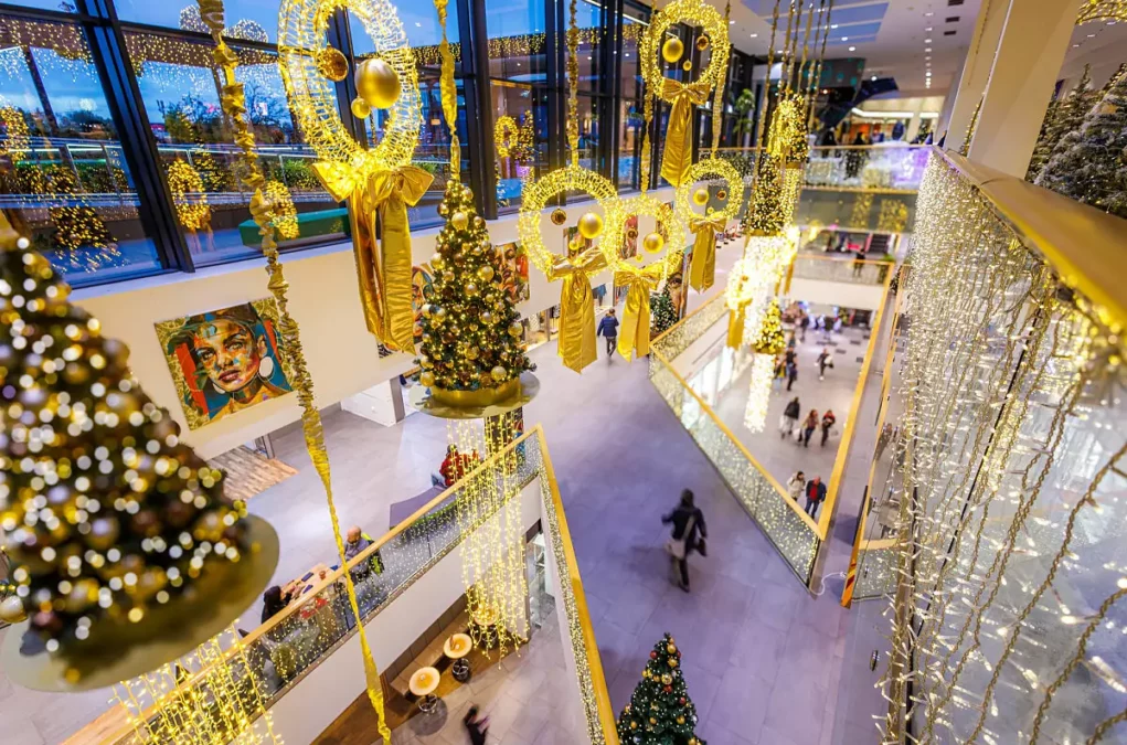 Foto auf 5min.at zeigt weihnachtliche Dekoration im CITYPARK