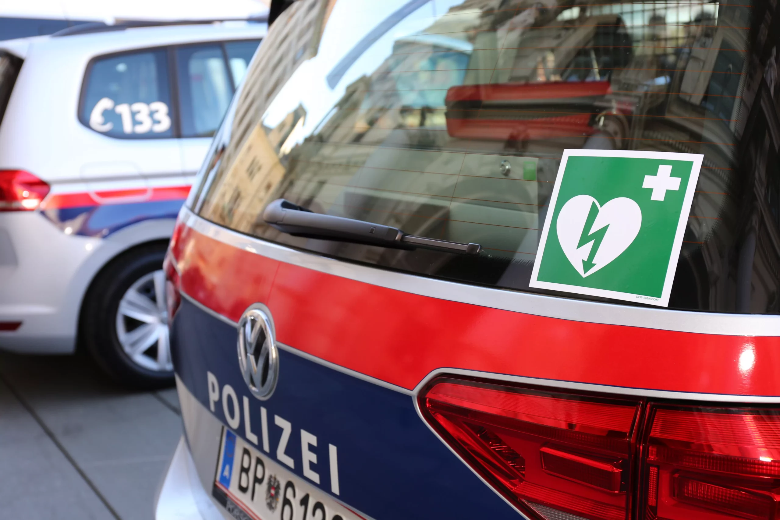 Foto auf 5min.at zeigt einen Polizeiwagen.