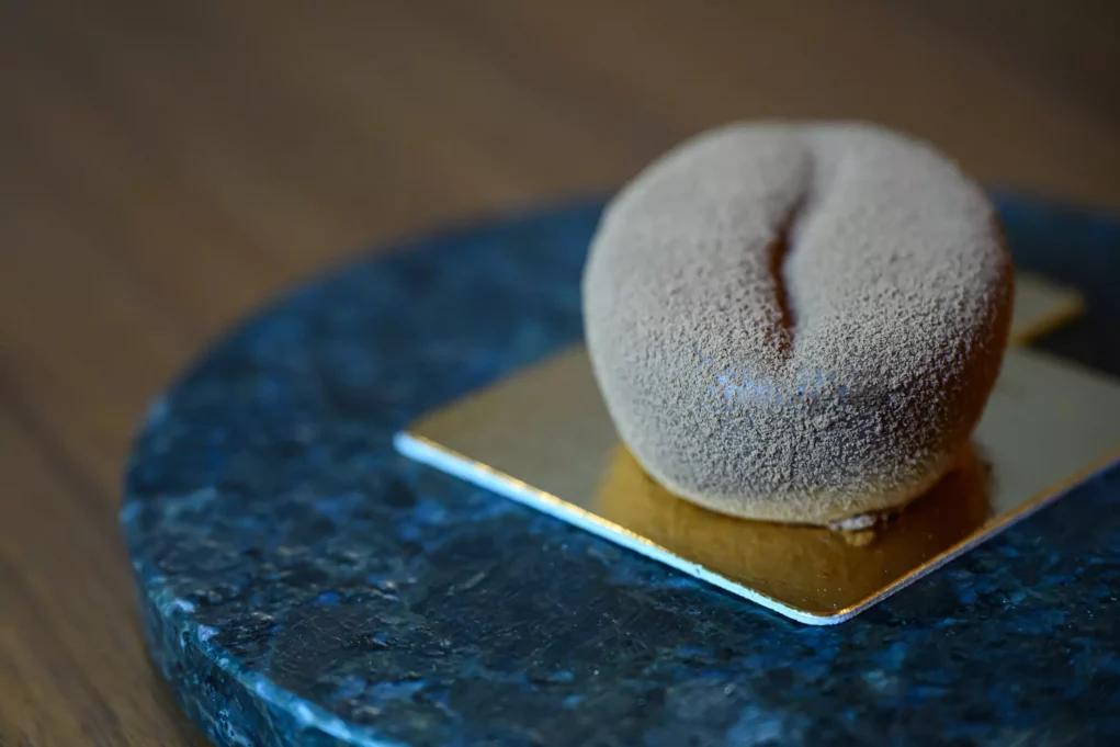 Bild auf 5min.at zeigt ein Kaffee-Törtchen