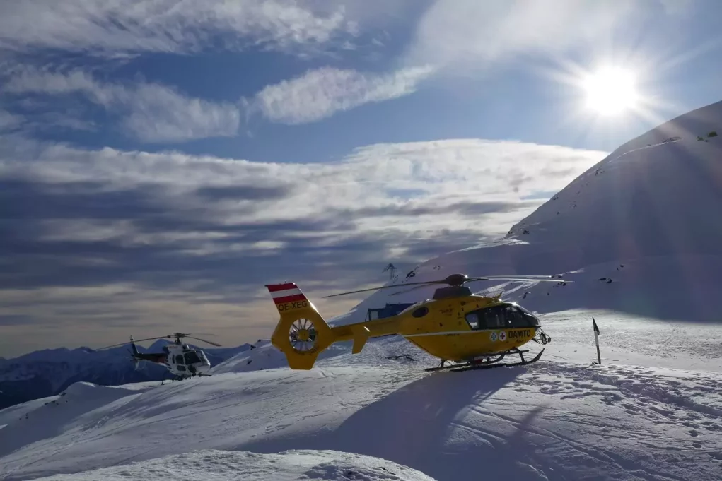Bild auf 5min.at zeigt einen Hubschrauber.