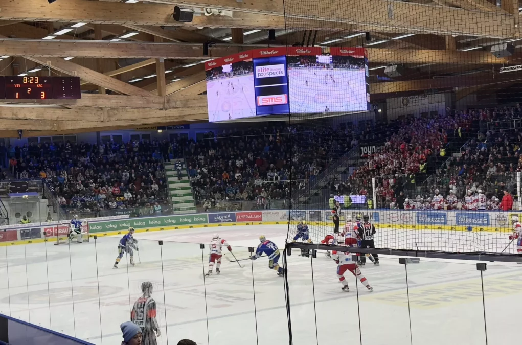 Bild auf 5min.at zeigt die Villacher Stadthalle beim Kärnten-Derby.