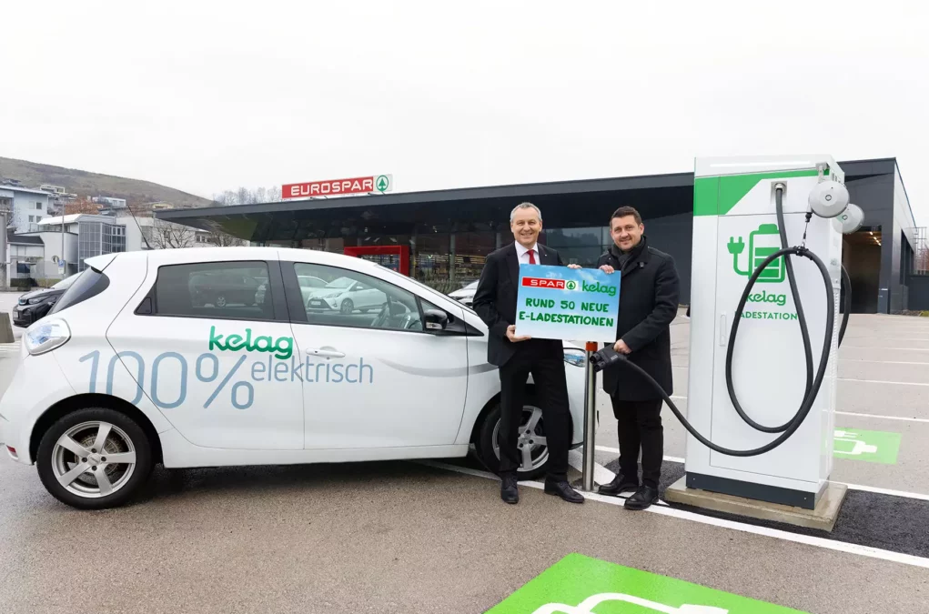 Einkaufen und volltanken: Kelag und SPAR errichten 50 neue E-Ladestation