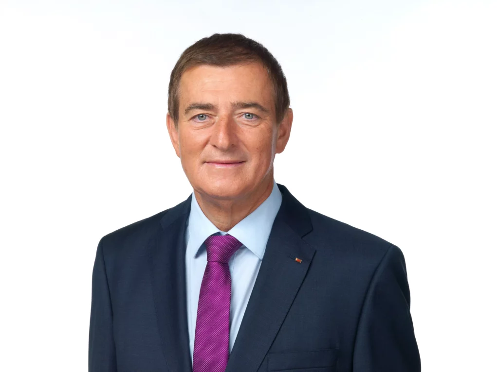 Das Bild auf 5min.at zeigt AK-Präsident Günther Goach.