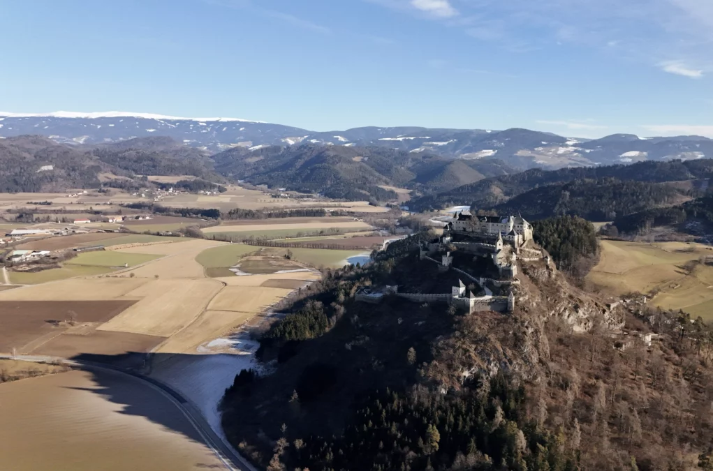 Ein Bild auf 5min.at zeigt die Burg Hochosterwitz.