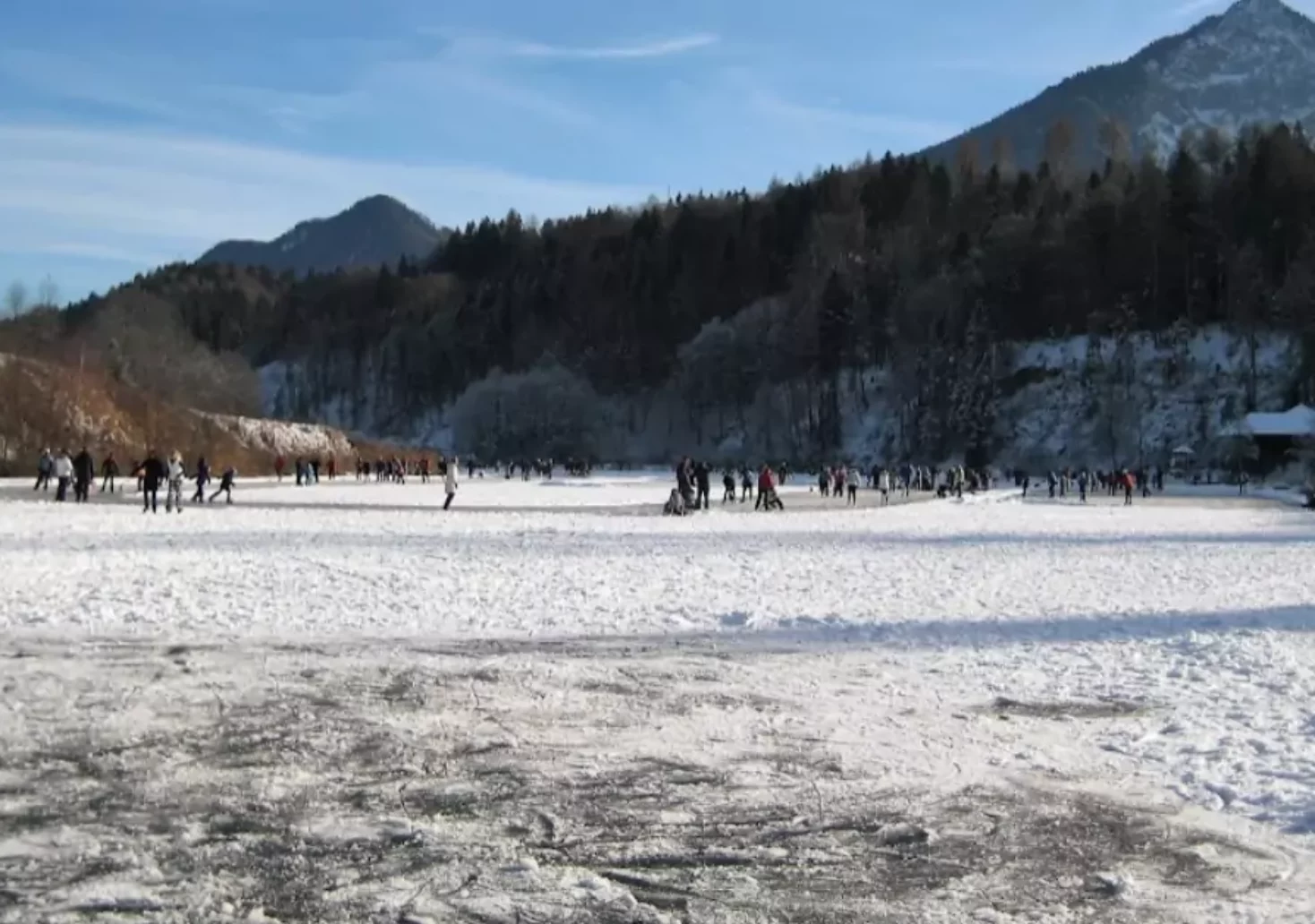 Bild auf 5min.at zeigt den Aichwaldsee in Villach
