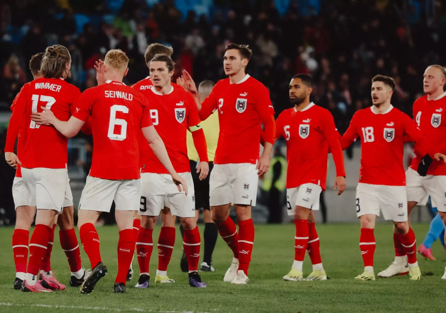 Das Bild von 5 minuten zeigt die ÖFB-Mannschaft.