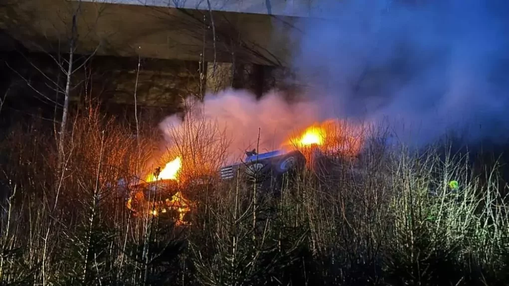Heftiger Unfall auf A10: Lkw-Lenker überlebte es nicht