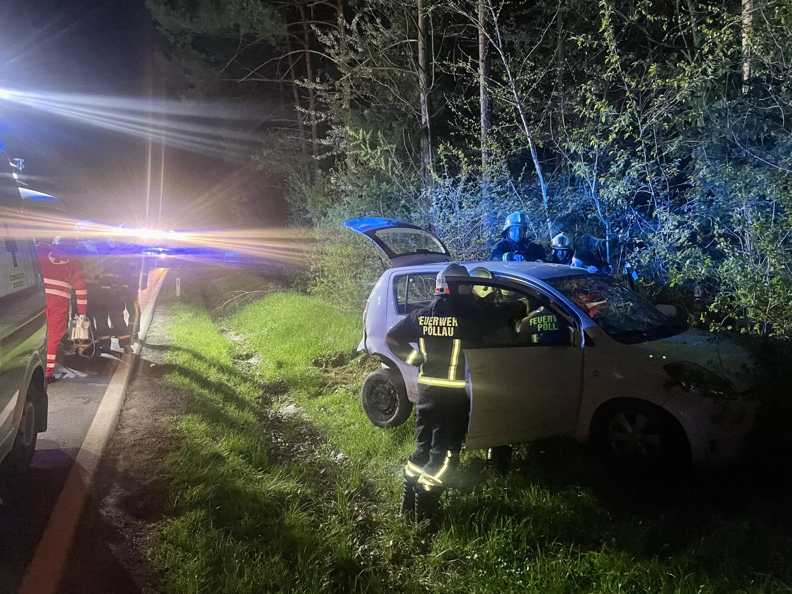 Bild auf 5min.at zeigt Unfallstelle auf der L406