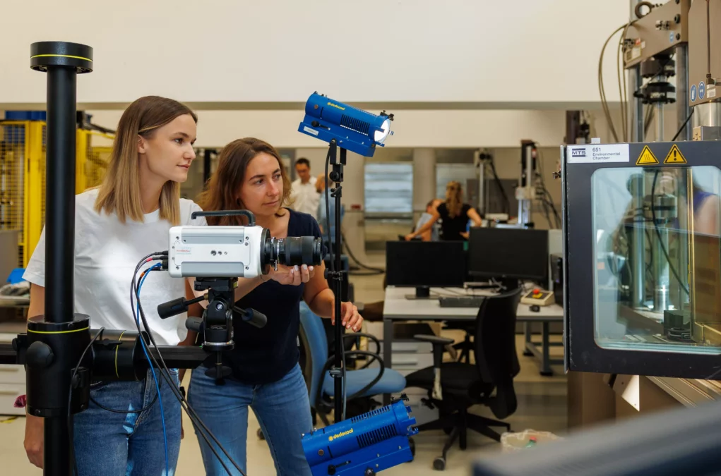 Bild auf 5min.at zeigt das Labor der Montan Uni Leoben