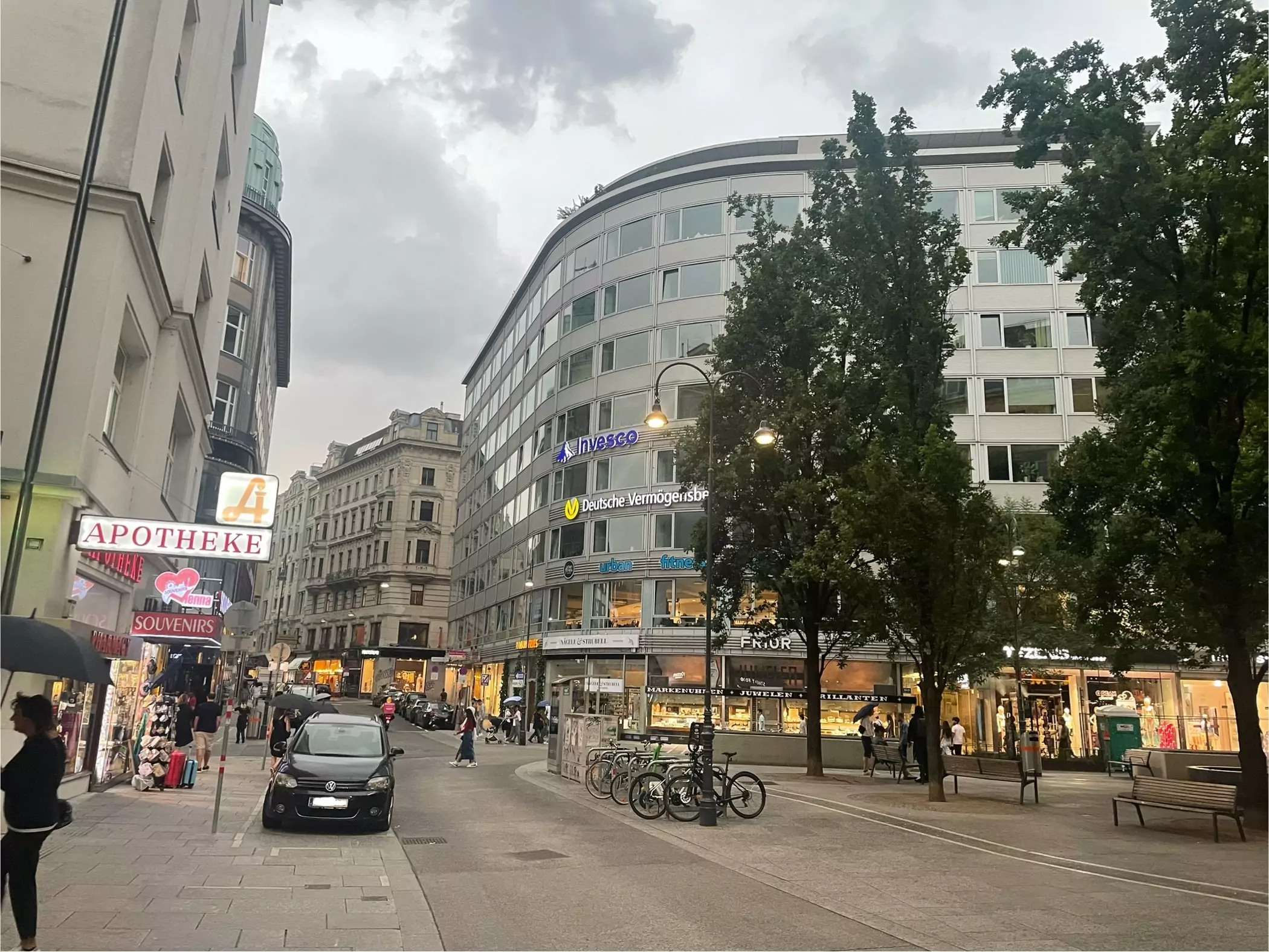 Foto auf 5min.at zeigt die bewölkte Wiener Innenstadt