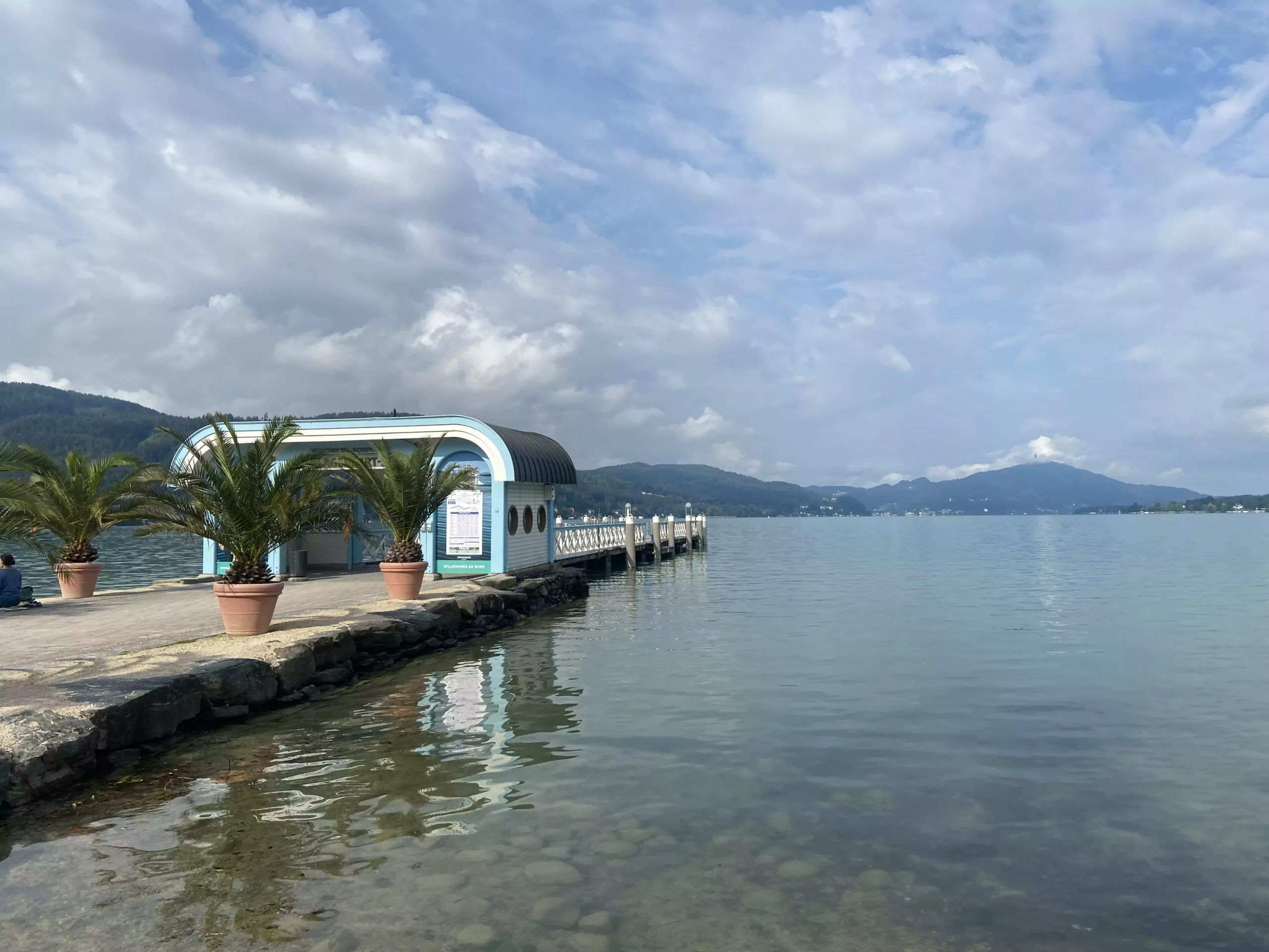 Foto auf 5min.at zeigt den Steg am Wörthersee in Klagenfurt