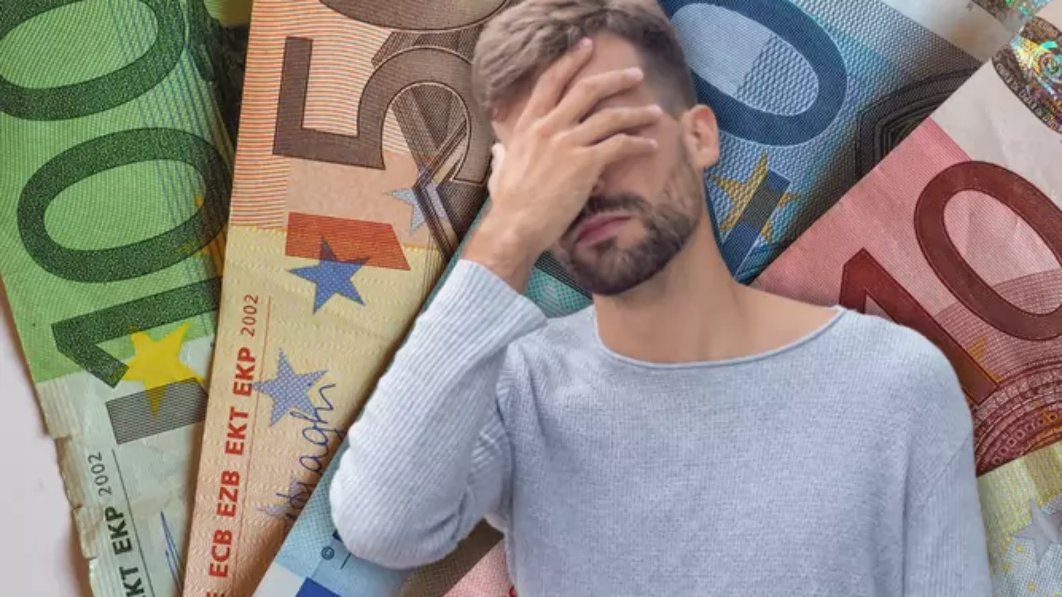 Das Bild auf 5min.at zeigt einen Mann vor Geldscheinen im Hintergrund.