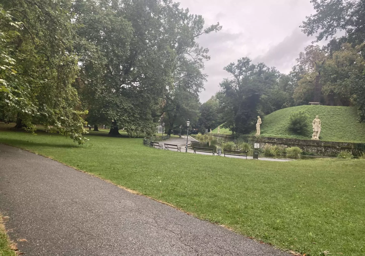 Bild auf 5min.at zeigt den Grazer Stadtpark.