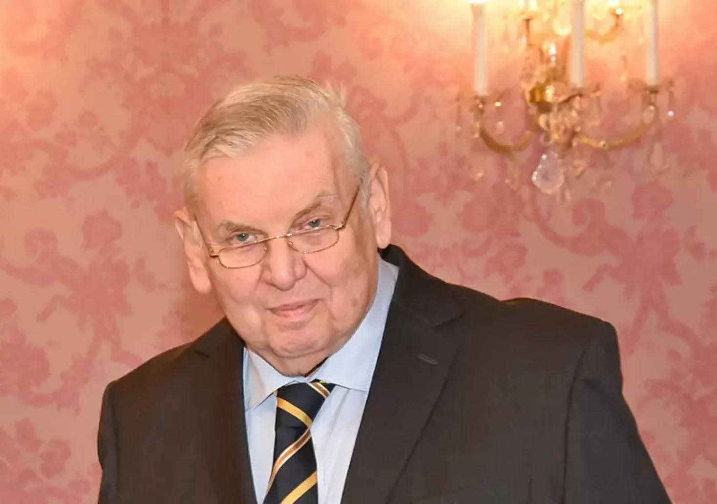 Bild auf 5min.at zeigt einen Mann.