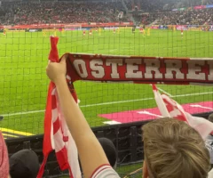 Foto auf 5min.at zeigt das ÖFB Team.