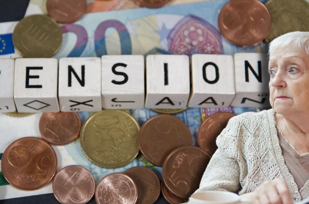 Ein Bild auf 5min.at zeigt eine verzweifelte Pensionistin