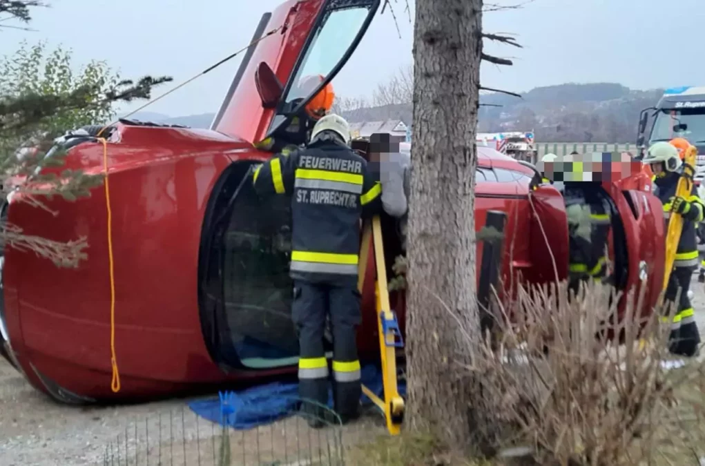 Foto auf 5min.at zeigt einen Autounfall