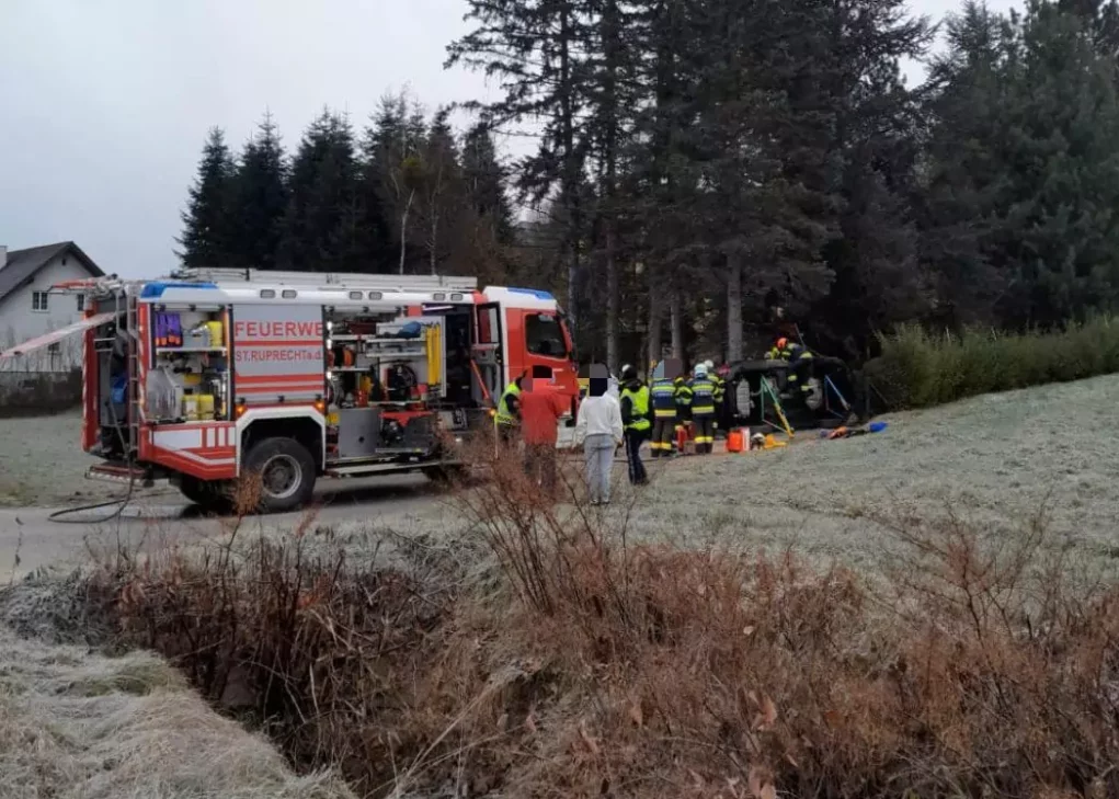 Foto auf 5min.at zeigt einen Autounfall