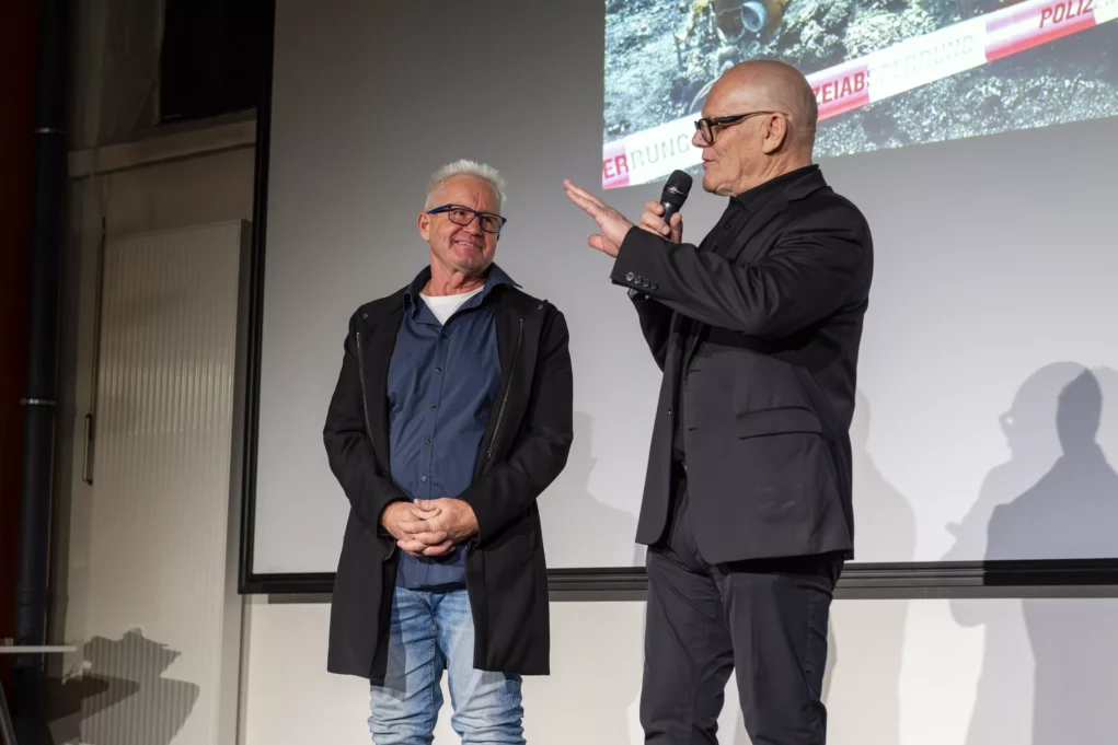 Auf dem Bild von www.5min.at sieht man Johannes Habich.