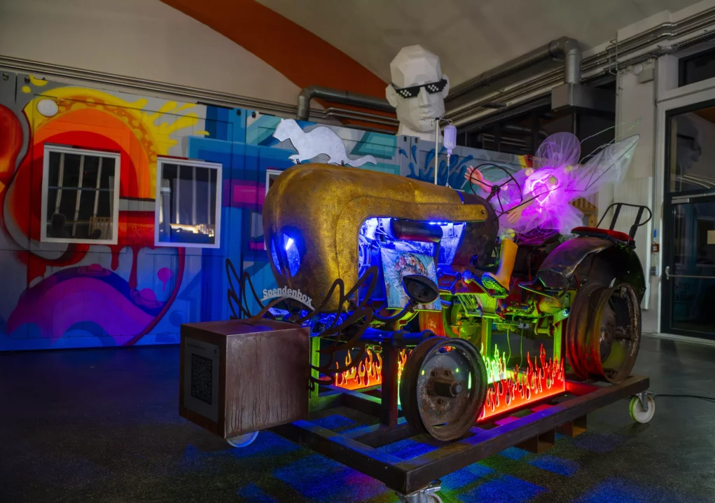 Auf dem Bild von www.5min.at sieht man das Kunstwerk.