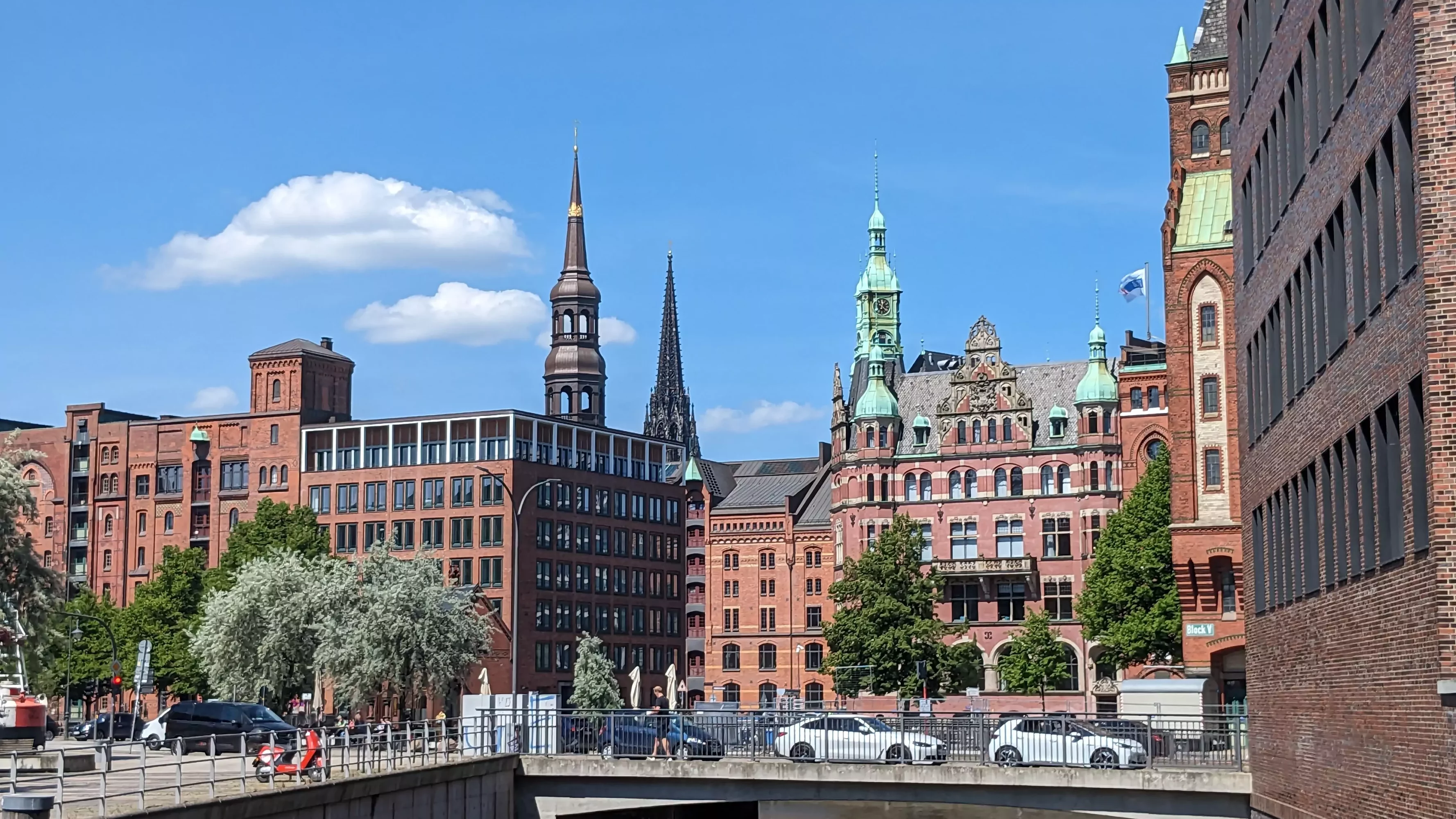 Das Bild auf 5min.at zeigt Hamburg.
