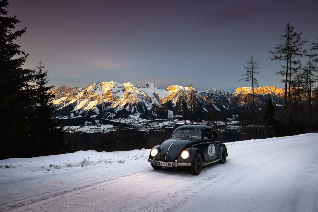 Das Bild auf 5min.at zeigt einen Oldtimer in Schladming.