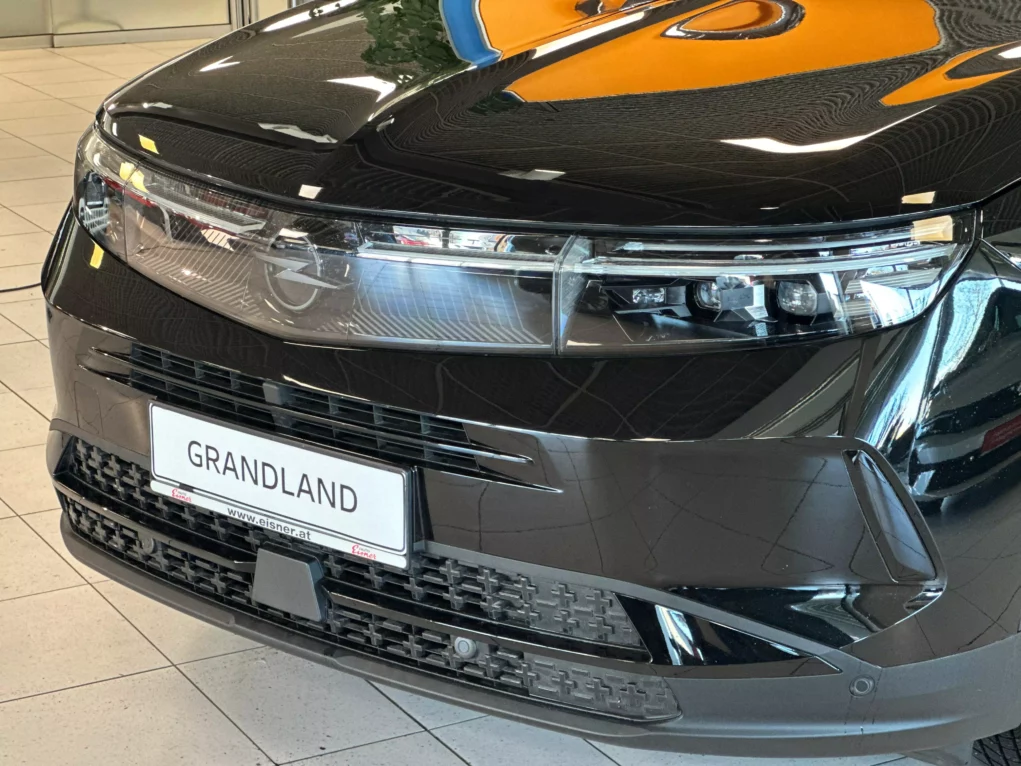 Bild auf 5min.at zeigt ein Werbefoto von Eisner Auto