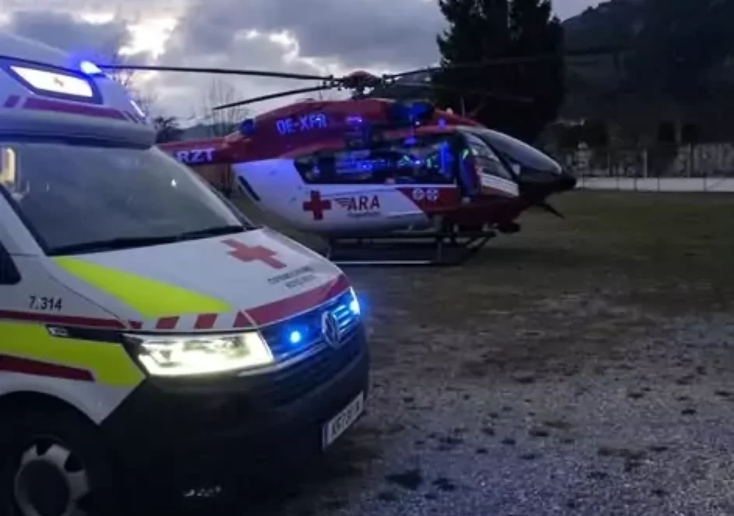 Rettungseinsatz am S&uuml;dufer-Radweg am Millst&auml;tter See