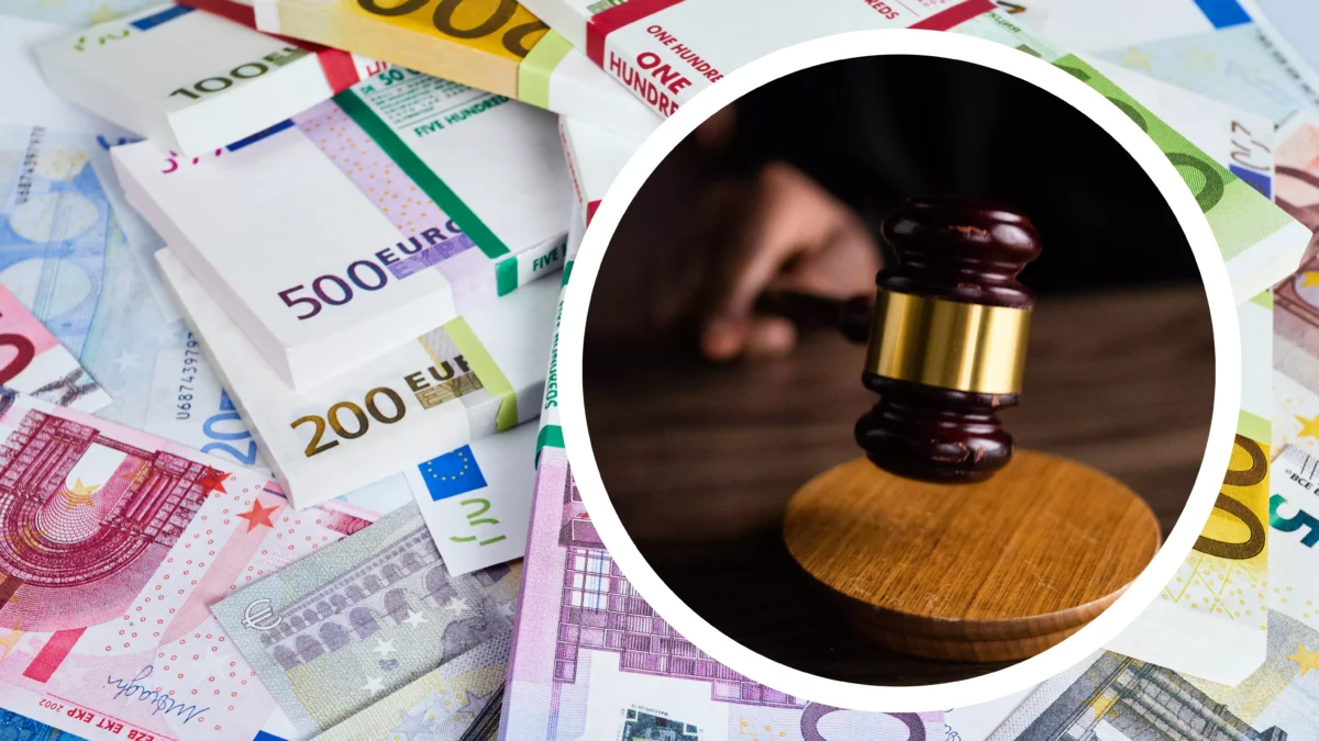 Eine Bildmontage auf 5min.at zeigt Euroscheine und einen Hammer.
