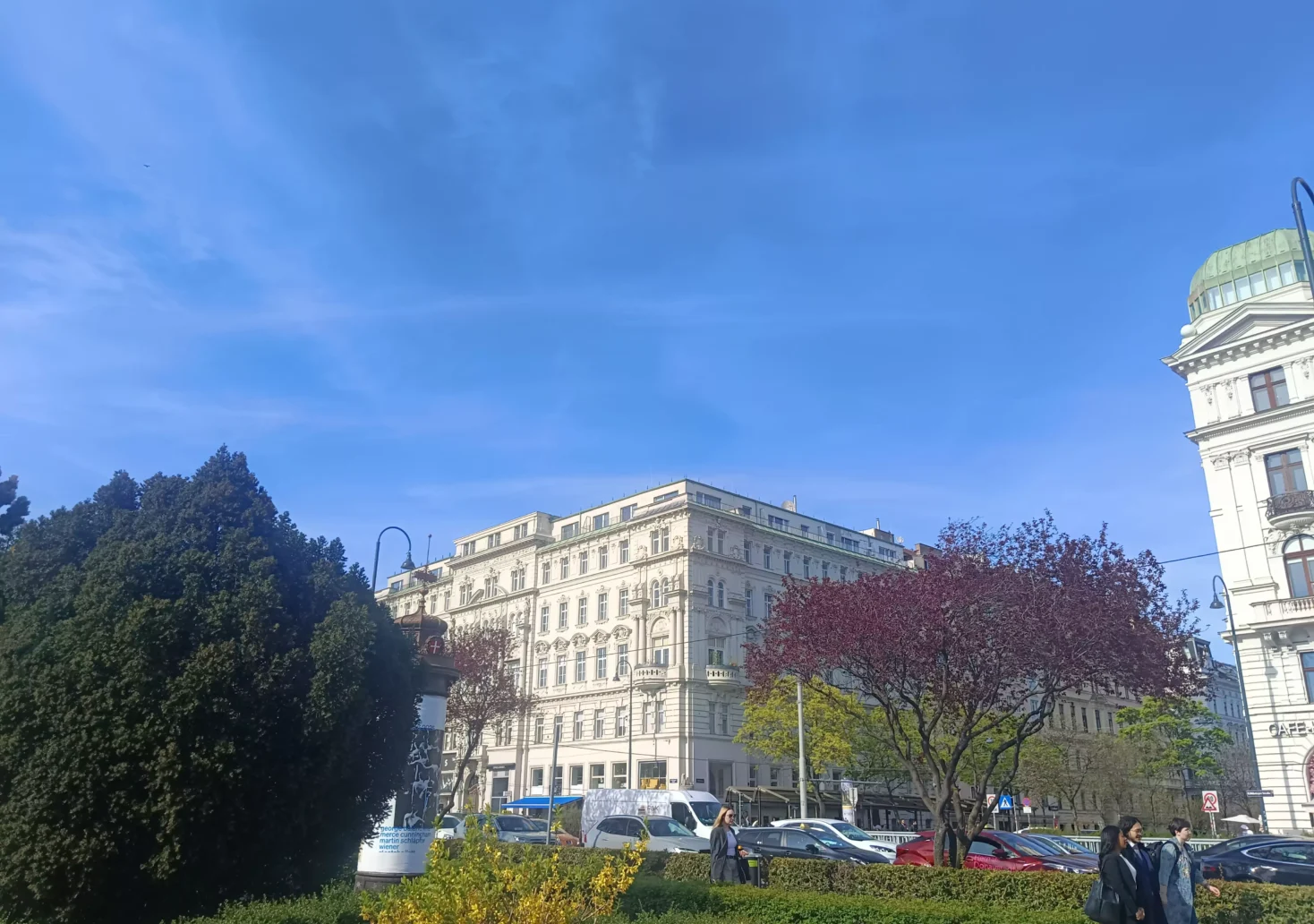Bild auf 5min.at zeigt einen Wiener Park im Frühling