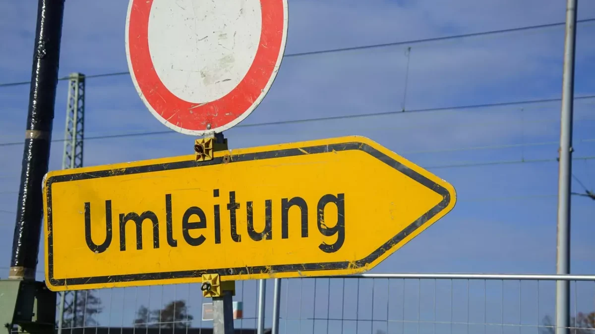 Bild auf 5min.at zeigt eine Straßensperre