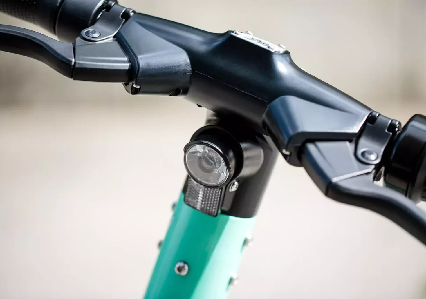 Bild auf 5min.at zeigt einen E-Scooter.