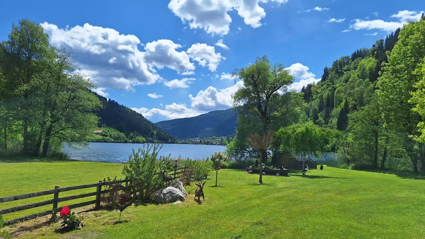 Das Bild auf 5min.at zeigt den Afritzer See in Kärnten.