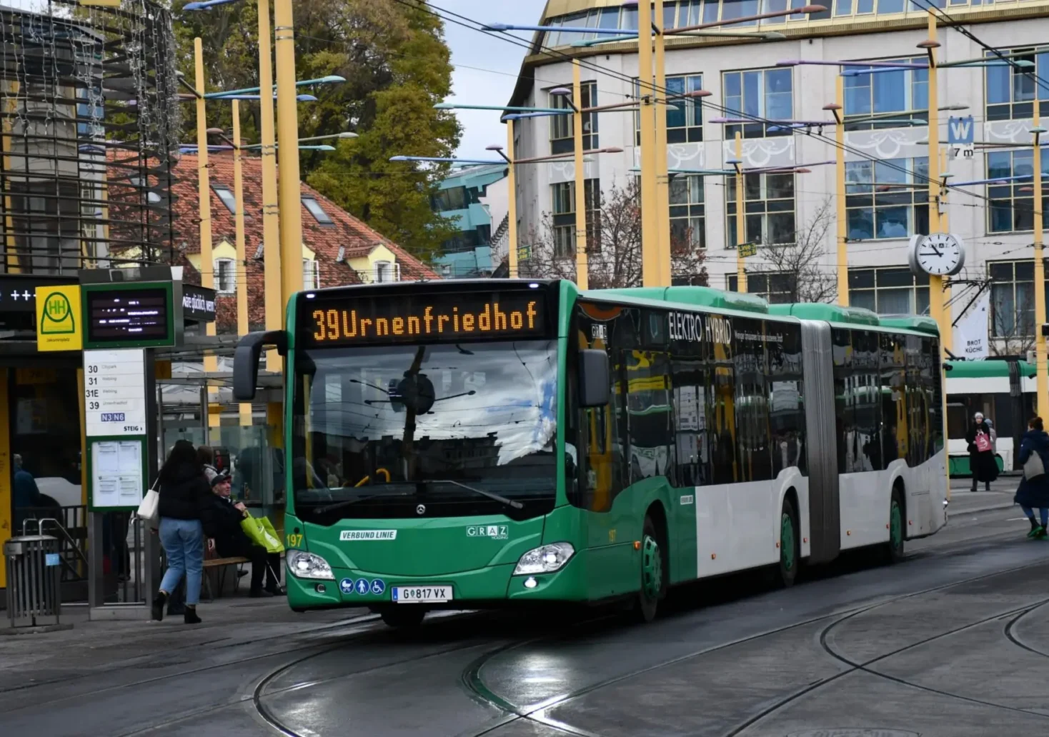 Das Bild auf 5min.at zeigt einen Bus in Graz.