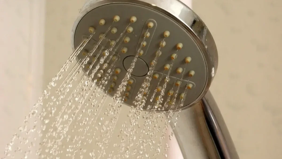 Das Bild auf 5min.at zeigt eine Dusche.