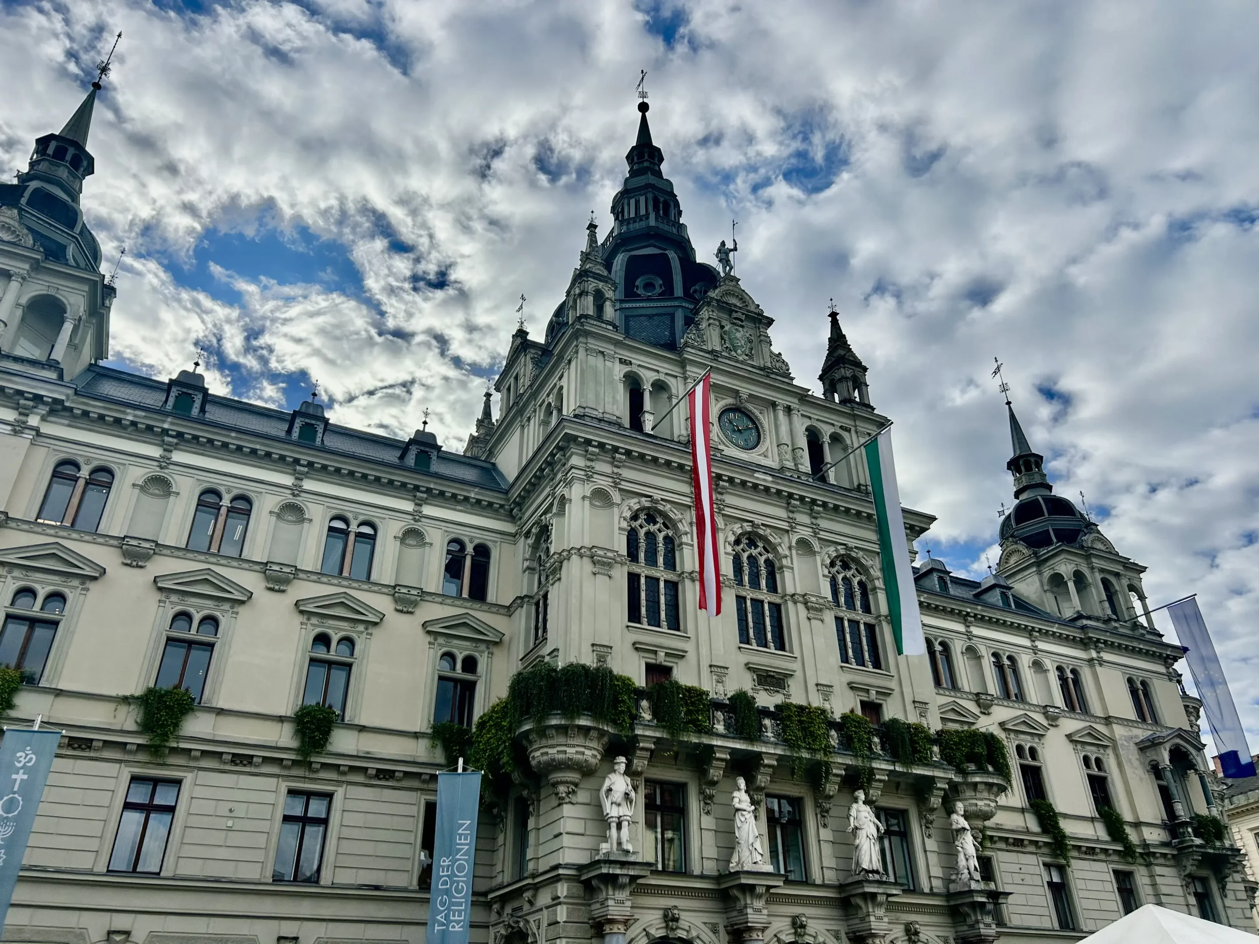 Bild auf 5min.at zeigt das Grazer Rathaus