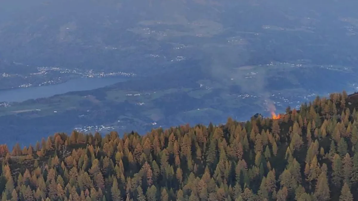 Rauchwolken über dem Goldeck: Kärntner Florianis im Einsatz