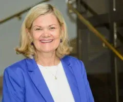 Das Foto auf www.5min.at zeigt Irene Mitterbacher.