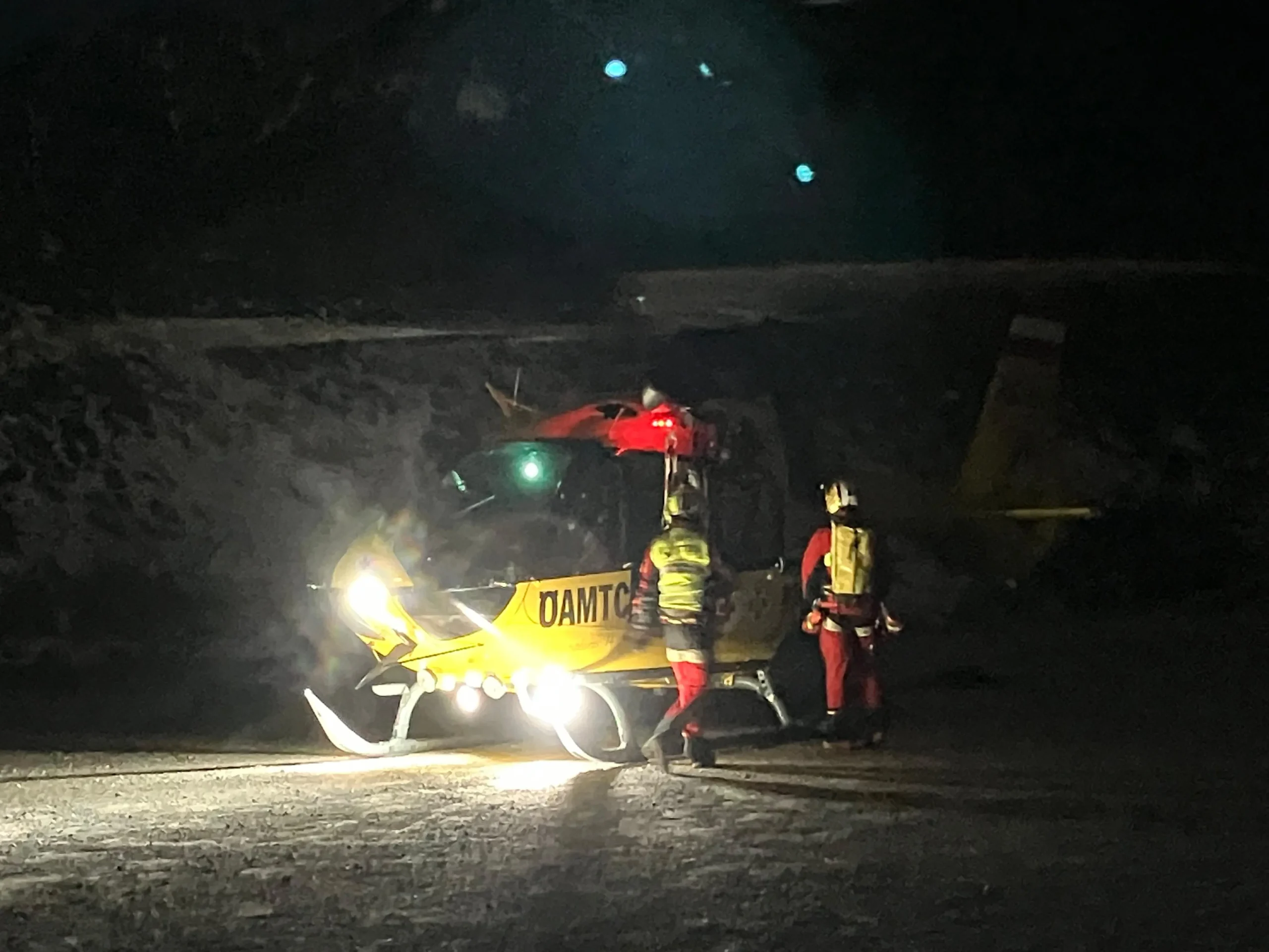 Foto auf 5min.at zeigt die Bergrettung Werfen bei einem Einsatz